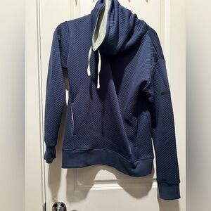 Under armour pullover